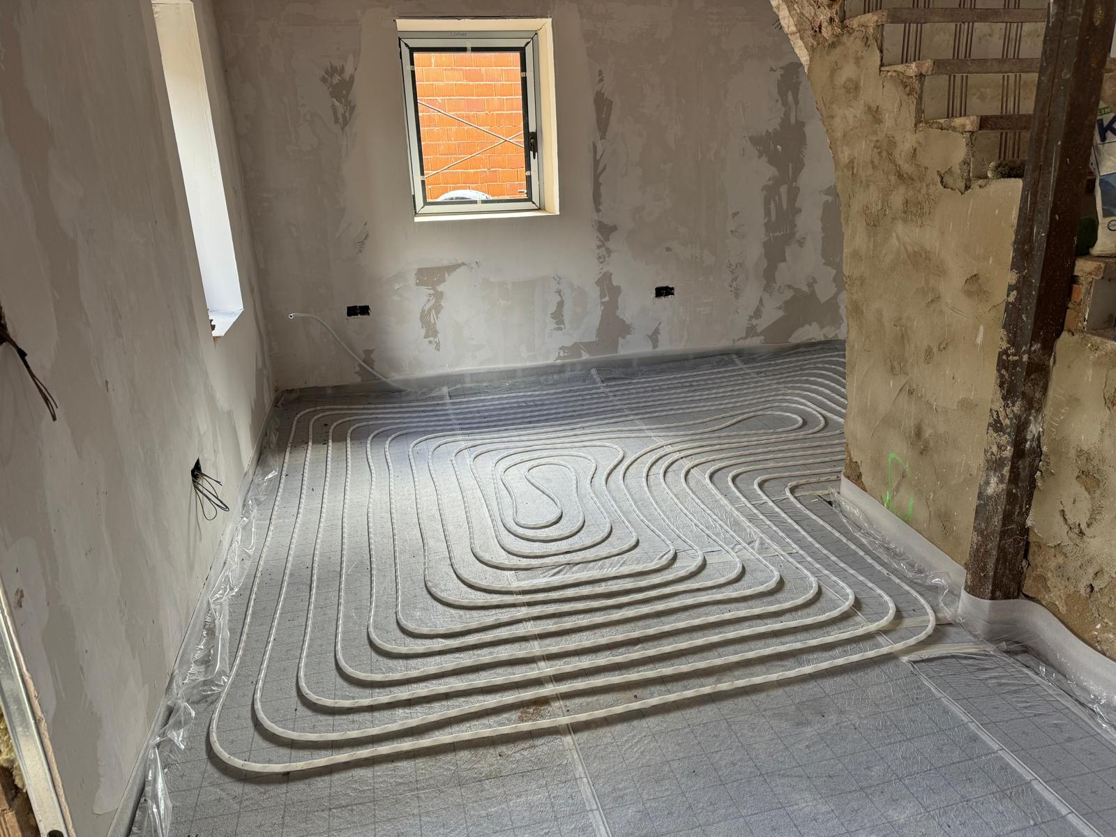 Instalación de aerotermia en vivienda